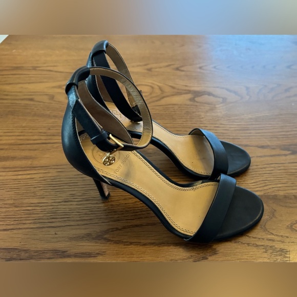 Tory Buy Black High Heeled leather Sandal with Open Toe and Stiletto Heel size 5 - Picture 4 of 6
